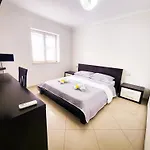 Apartment Sweet New Pazar
